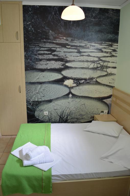 Fontana Rooms Mytilene Quarto foto