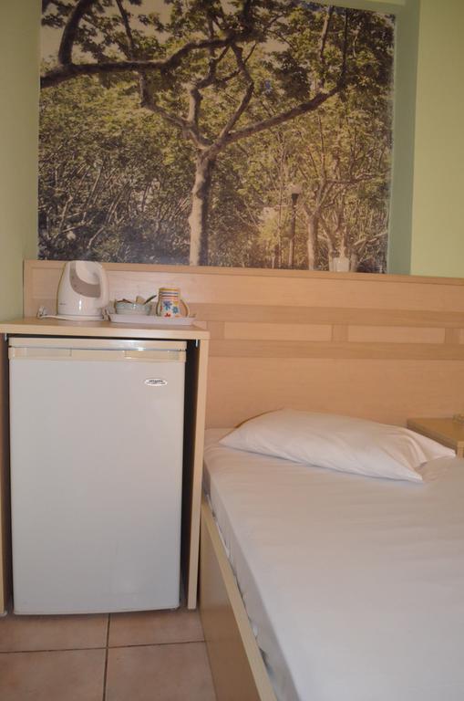 Fontana Rooms Mytilene Quarto foto