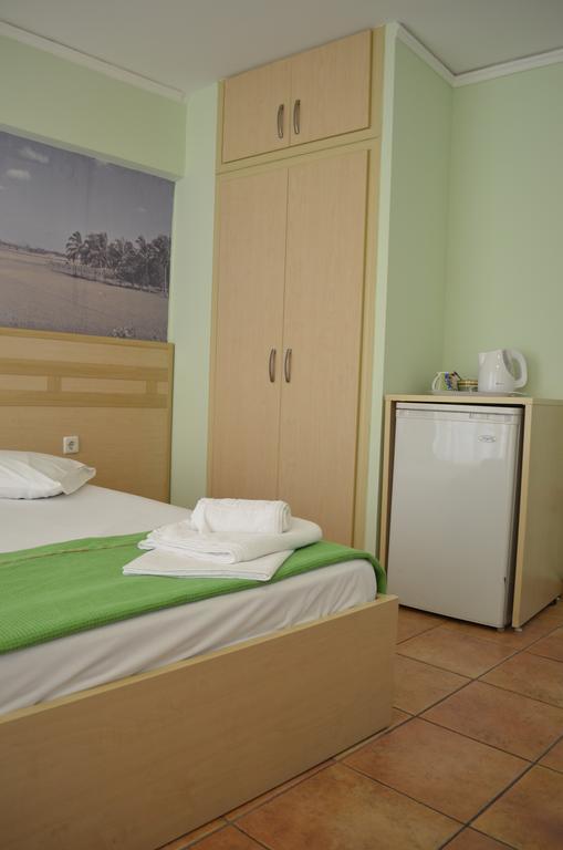 Fontana Rooms Mytilene Quarto foto