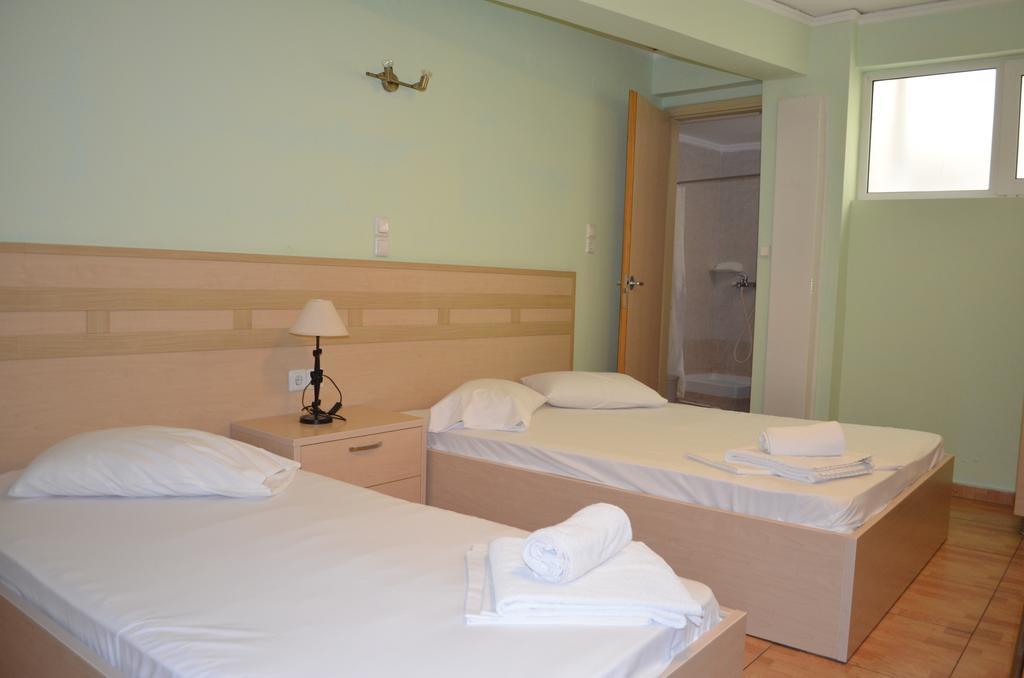Fontana Rooms Mytilene Quarto foto