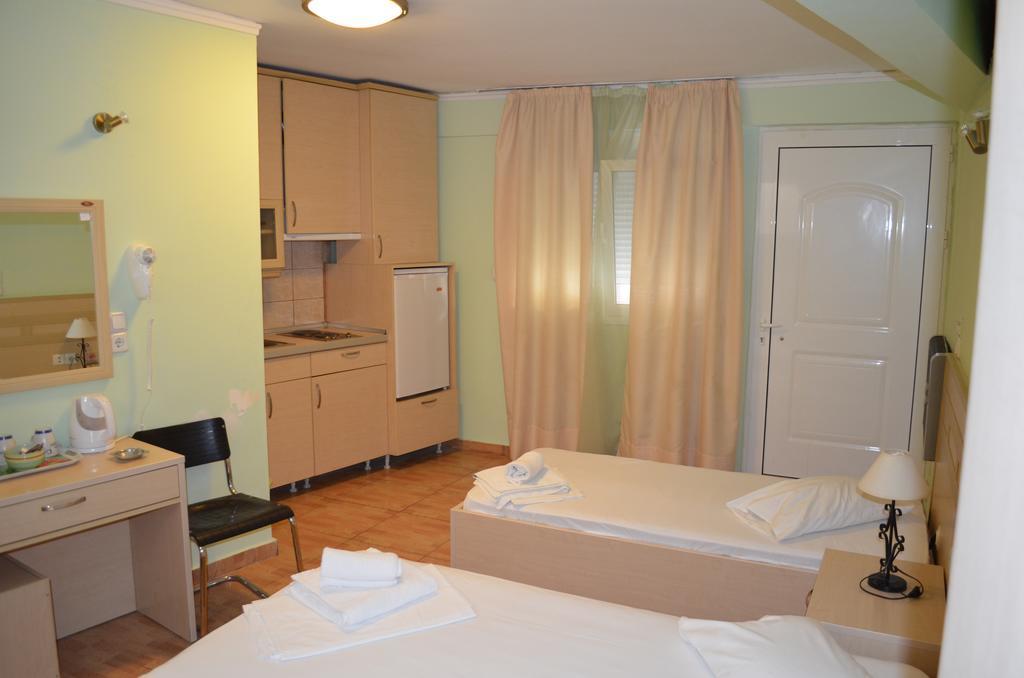 Fontana Rooms Mytilene Exterior foto